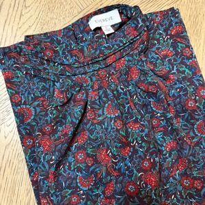 Evereve Women's Size Large Black Floral Mock Neck Keyhole Back Sleeveless‎ Top